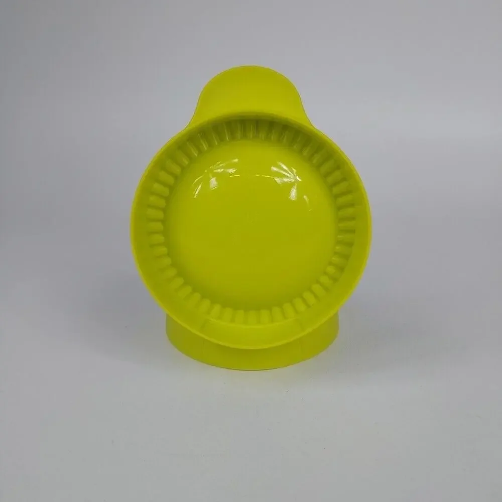 Tupperware Empanada/ pie maker crustless‎